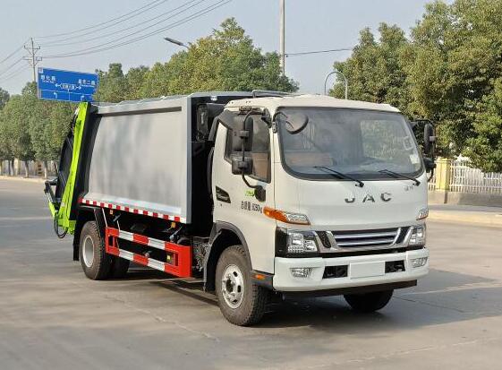 聚塵王牌HNY5080ZYSH6型壓縮式垃圾車(chē)